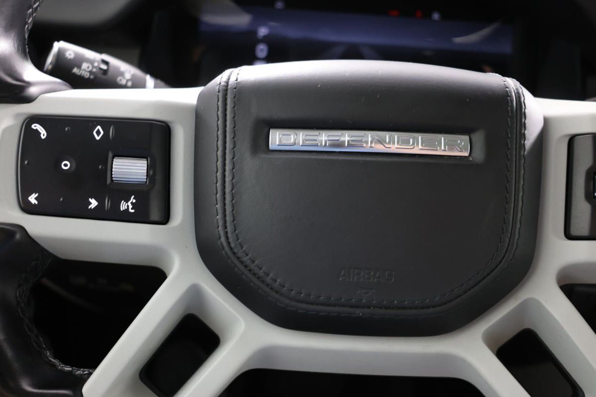 Used 2023 Land Rover Defender 130 First Edition AWD/4WD image 29