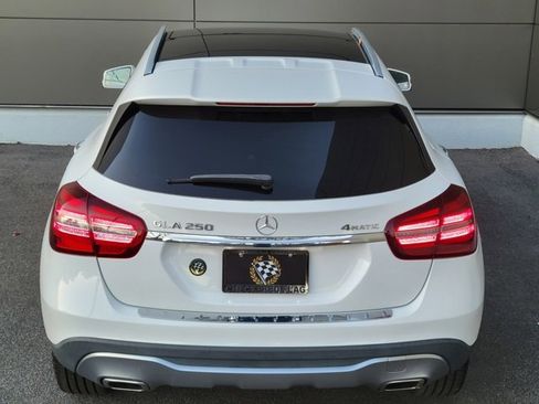 Used 2020 Mercedes-Benz GLA 250 4MATIC image 5