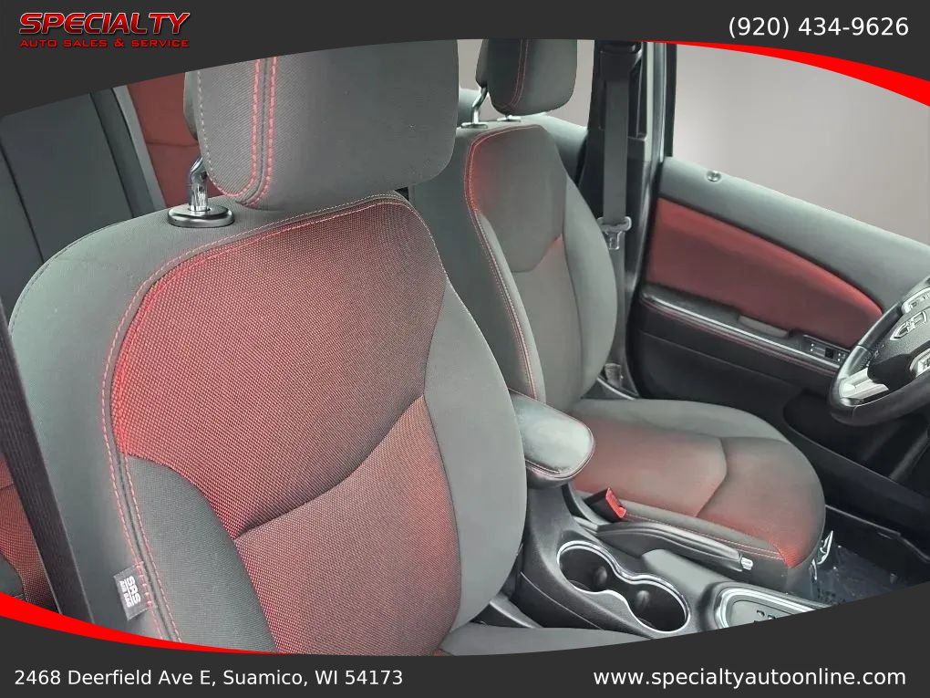 Used 2012 Dodge Avenger SXT Plus FWD image 30