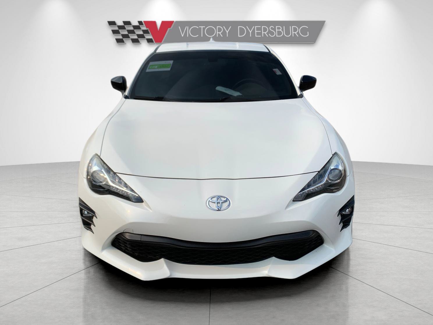 Used 2018 Toyota 86 RWD image 9