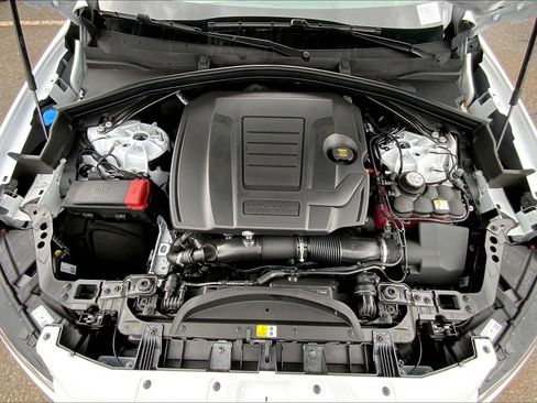 New 2026 Jaguar F-PACE R-Dynamic S image 12