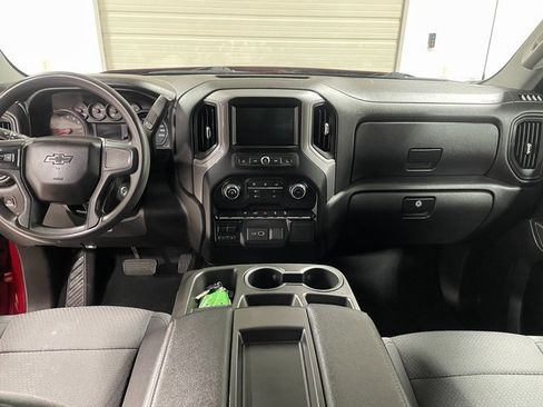 Used 2022 Chevrolet Silverado 1500 Custom Trail Boss w/ LPO, Dark Essentials Package image 13
