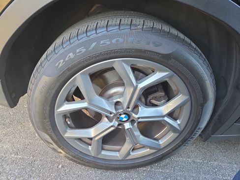 Used 2023 BMW X3 sDrive30i w/ Convenience Package image 2