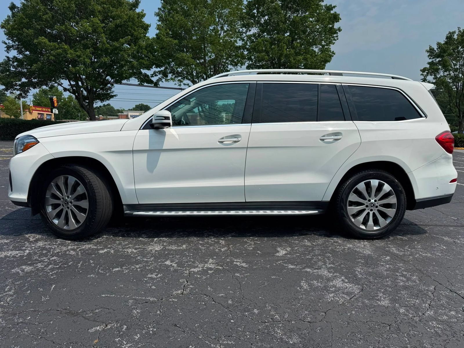 Used 2017 Mercedes-Benz GLS 450 4MATIC image 6