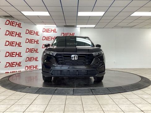 Used 2025 Honda CR-V EX image 2
