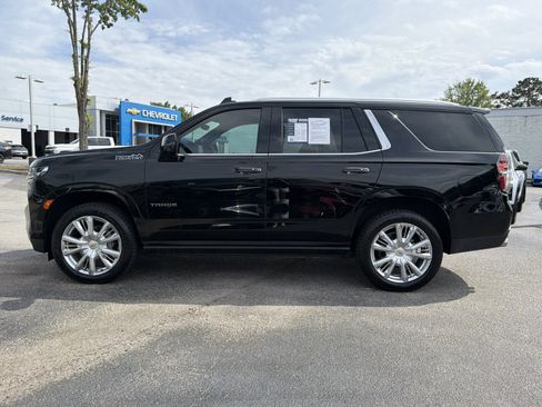 Used 2024 Chevrolet Tahoe High Country w/ Advanced Technology Package AWD/4WD image 9