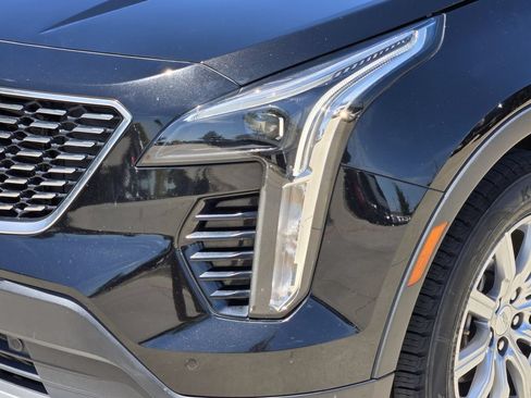 Used 2023 Cadillac XT4 Premium Luxury FWD image 15
