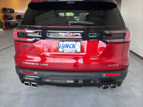 Used 2024 GMC Acadia AT4 w/ Super Cruise Package AWD/4WD image 4