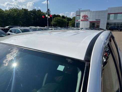 Used 2024 Toyota RAV4 LE AWD/4WD image 45