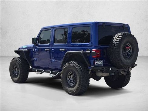 Used 2018 Jeep Wrangler Unlimited Sahara w/ Quick Order Package 24M Moab AWD/4WD image 7