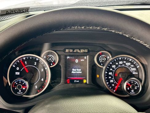 New 2026 RAM 2500 Big Horn AWD/4WD image 14