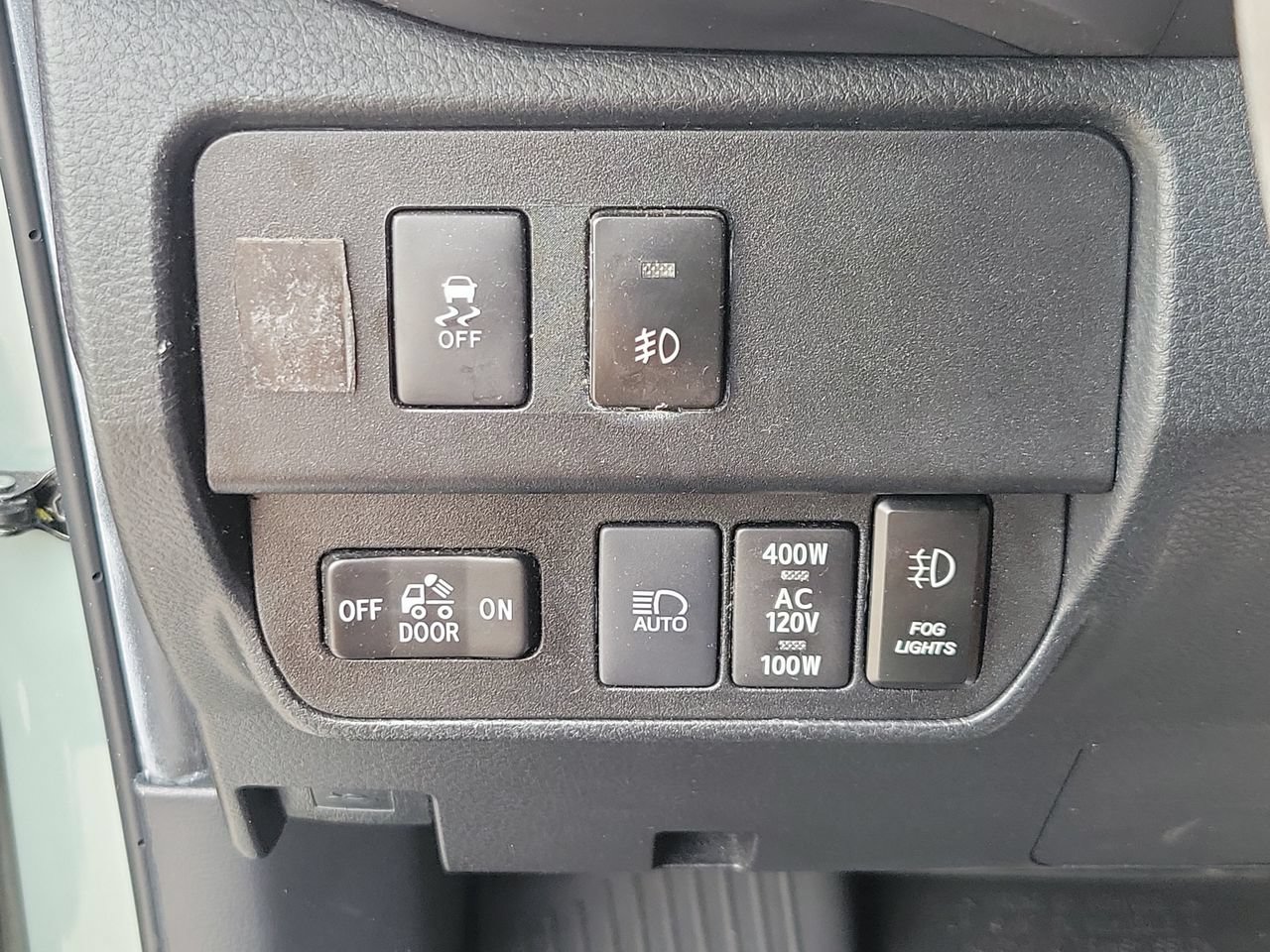 Used 2022 Toyota Tacoma SR5 w/ Trail Edition AWD/4WD image 31