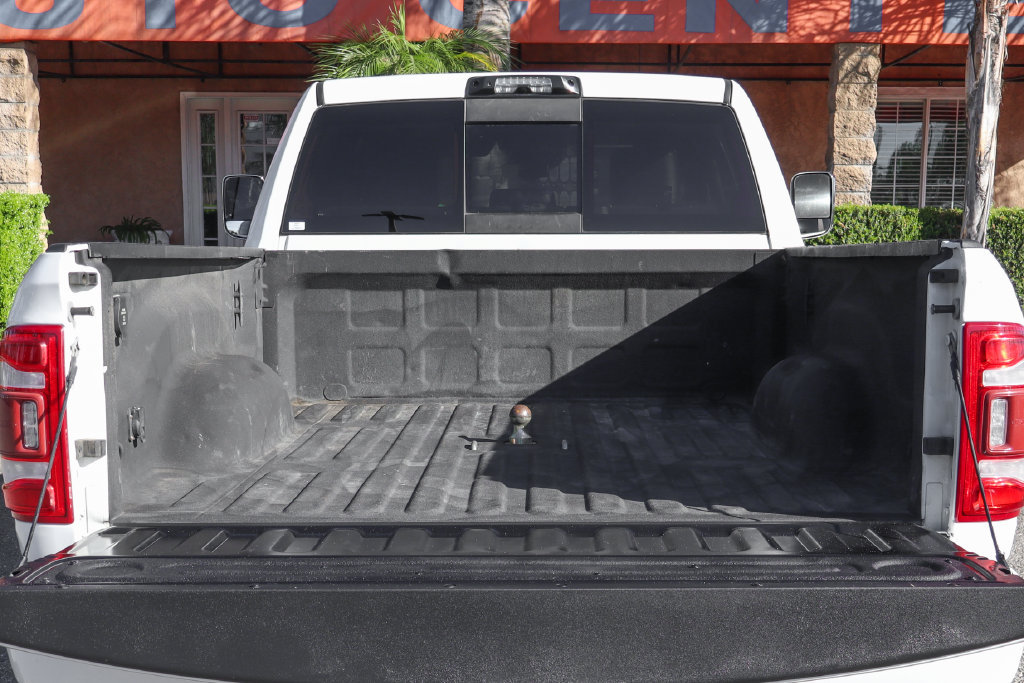 Used 2021 RAM 2500 Laramie w/ Safety Group AWD/4WD image 8