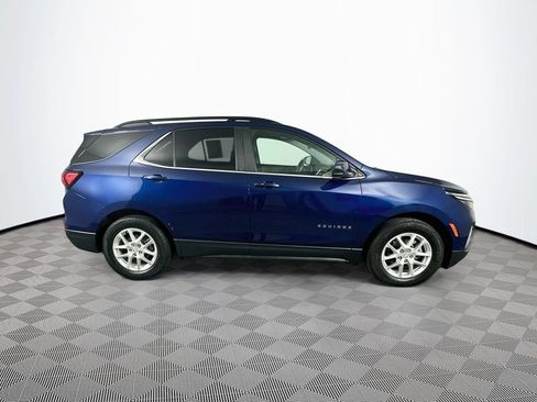 Used 2022 Chevrolet Equinox LT FWD image 12