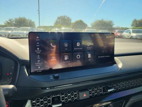 Used 2024 Honda Accord EX-L image 19