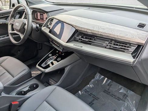 Certified 2025 Audi Q4 e-tron Premium w/ Convenience Package RWD image 23