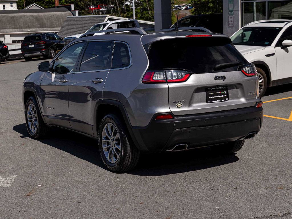 Used 2021 Jeep Cherokee Latitude Lux w/ Comfort/Convenience Group AWD/4WD image 6