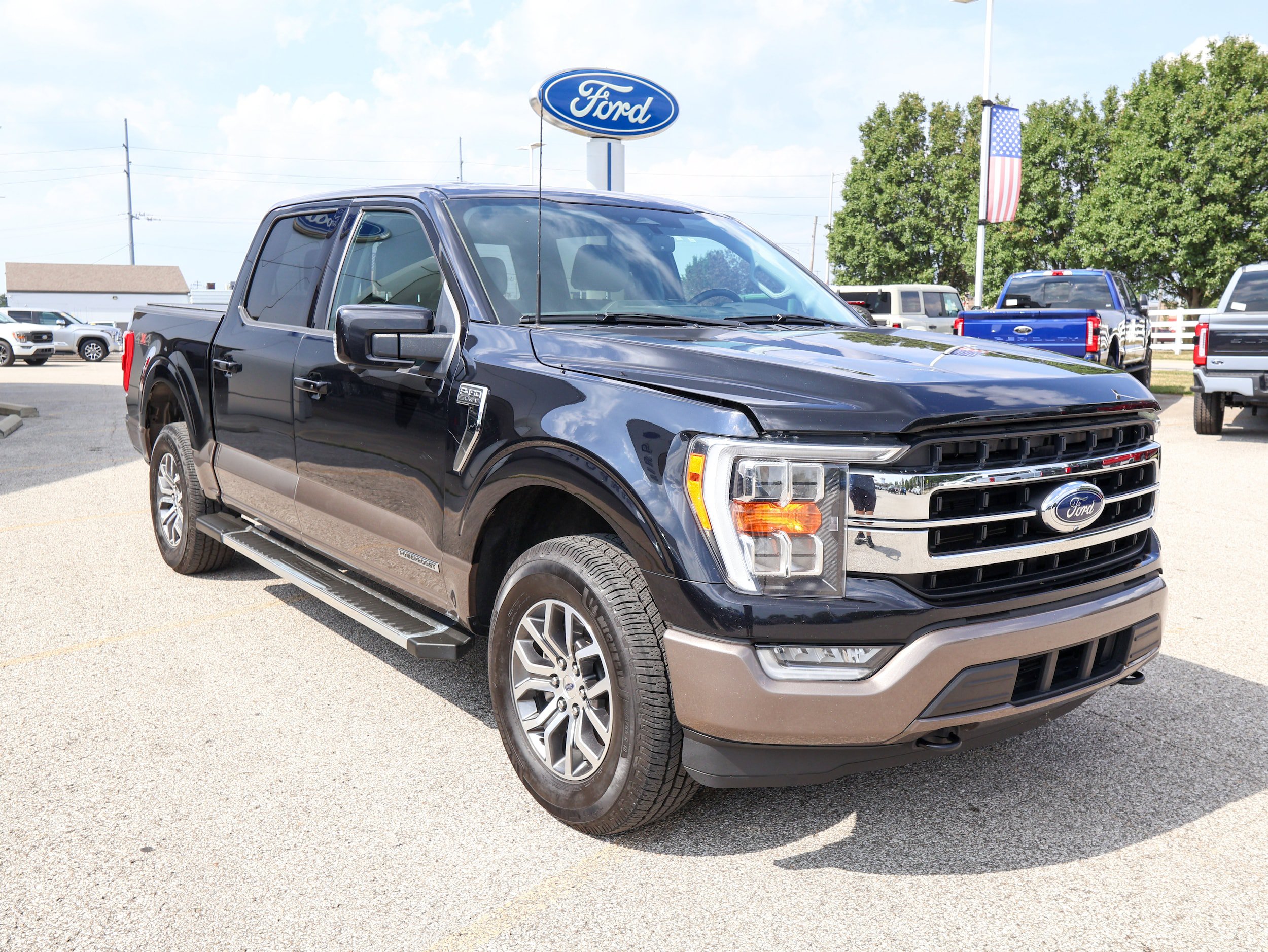Used 2022 Ford F150 Lariat w/ Equipment Group 501A Mid AWD/4WD image 8