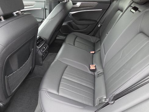 Used 2023 Audi A7 3.0T Premium w/ Convenience Package image 6