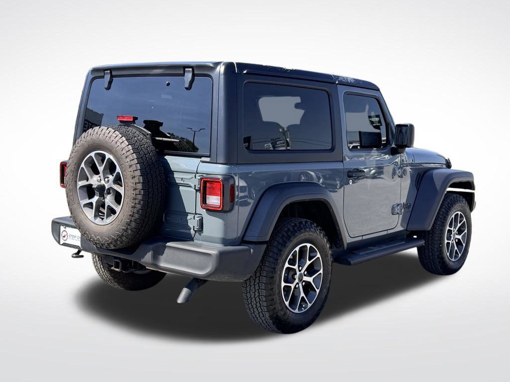 Used 2024 Jeep Wrangler Sport AWD/4WD image 7