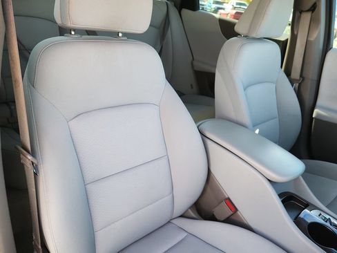 Used 2024 Chevrolet Malibu LS FWD image 14