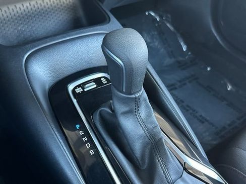 Used 2024 Toyota Corolla SE image 19