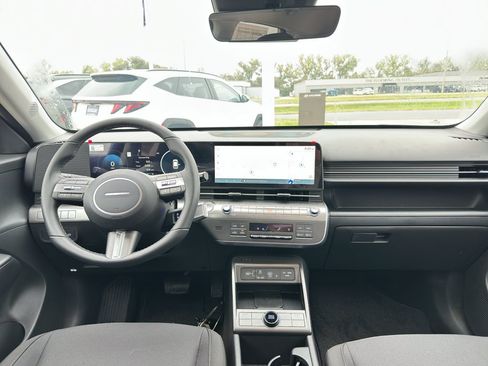 New 2025 Hyundai Kona SEL FWD image 10