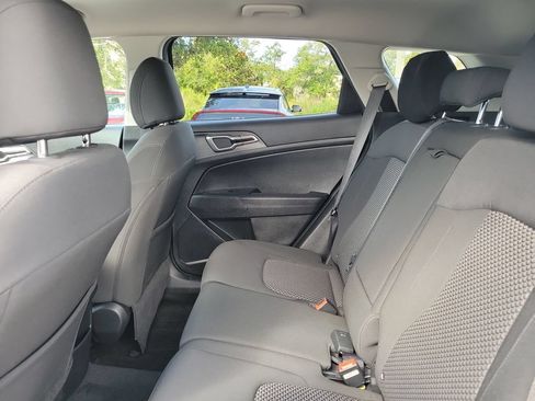 Certified 2025 Kia Sportage LX FWD image 24