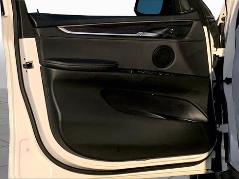 Used 2018 BMW X5 xDrive40e AWD/4WD image 21