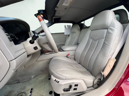 Used 2005 Cadillac XLR image 17