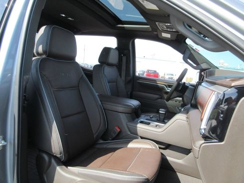 Certified 2025 GMC Sierra 1500 Denali AWD/4WD image 23