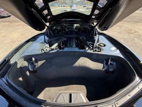 Used 2023 Chevrolet Corvette Stingray Coupe w/ Z51 Performance Package image 23