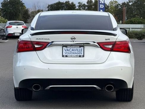 Used 2017 Nissan Maxima SR w/ Midnight Edition FWD image 5