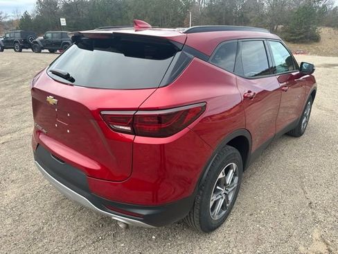 Used 2023 Chevrolet Blazer LT AWD/4WD image 8