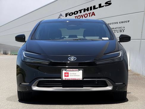 Certified 2025 Toyota Prius XLE AWD/4WD image 2