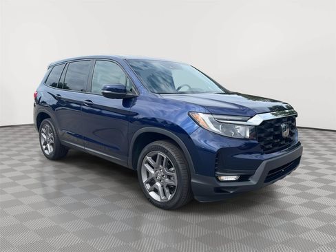 Used 2023 Honda Passport EX-L image 4