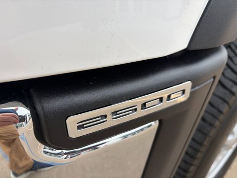 New 2026 GMC Sierra 2500 Pro w/ Convenience Package AWD/4WD image 3
