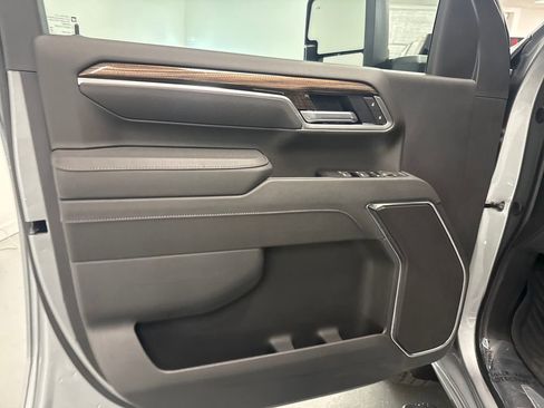 New 2026 Chevrolet Silverado 2500 LT w/ All Star Edition AWD/4WD image 11