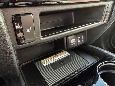 Used 2022 Honda Ridgeline Black Edition image 22