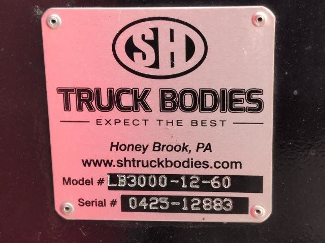 Certified 2024 Ford F550 4x4 Regular Cab Super Duty image 5