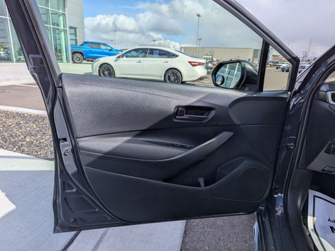 Used 2023 Toyota Corolla LE image 10