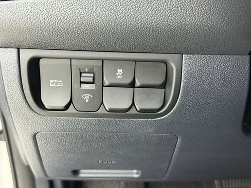 Used 2017 Kia Rio LX w/ Power Package image 10