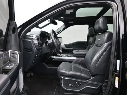 Used 2025 Ford F150 Platinum w/ Equipment Group 702A High image 8