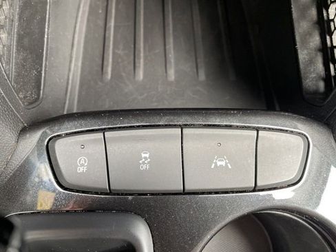 Used 2021 Chevrolet TrailBlazer LS FWD image 20