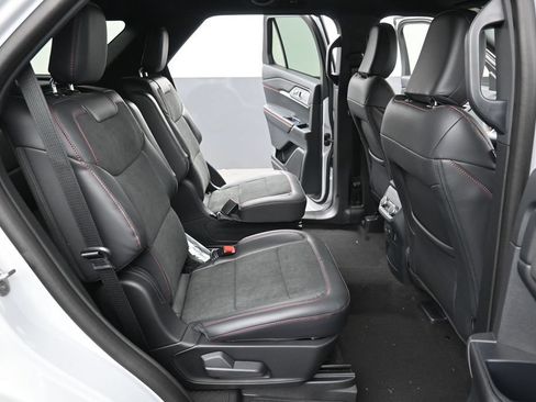New 2026 Ford Explorer ST AWD/4WD image 22