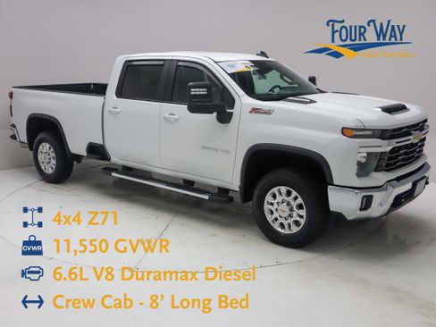 Used 2024 Chevrolet Silverado 2500 LT AWD/4WD image 1