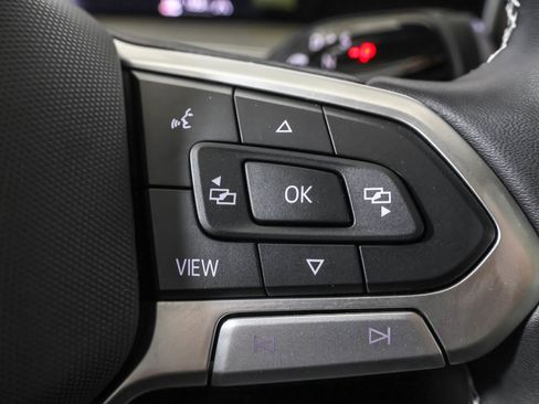 New 2026 Volkswagen Tiguan SE image 26