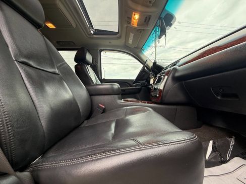 Used 2009 Chevrolet Tahoe LTZ image 13