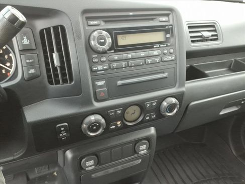 Used 2013 Honda Ridgeline Sport image 21
