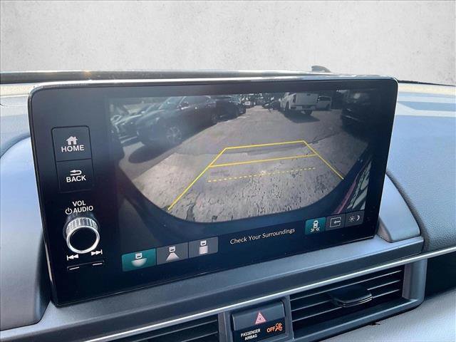 Used 2025 Honda Pilot Touring image 23